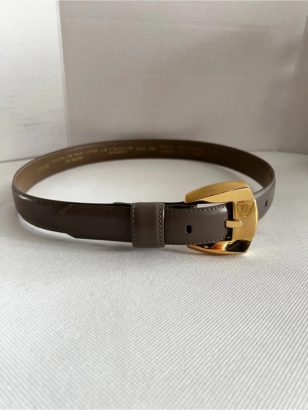 Vintage Liz Claiborne Full-Grain Leather Gray Belt Gold Tone Hardware Buckle M